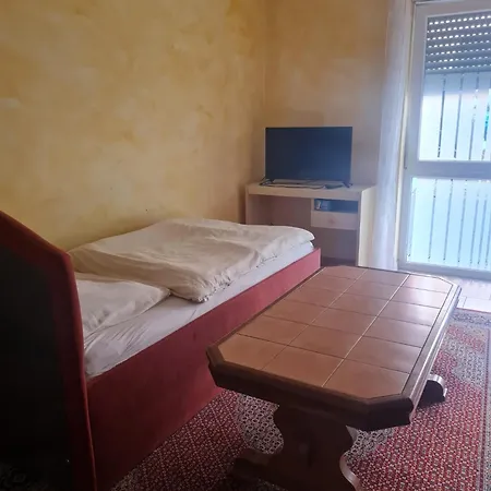 Studiowohnung Zentral In 1-2 Personen *