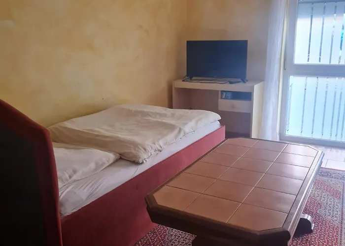 Studiowohnung Zentral In 1-2 Personen *